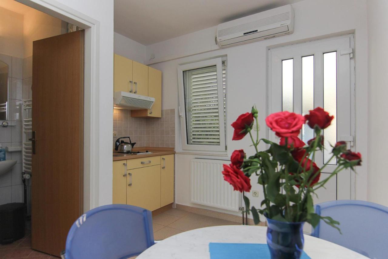 Apartments Villa Alex Podaca Luaran gambar