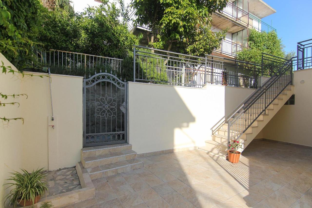 Apartments Villa Alex Podaca Luaran gambar